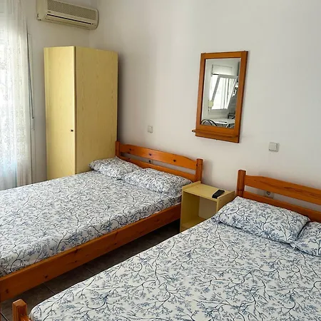 Apartahotel Flora Olympiakí Aktí