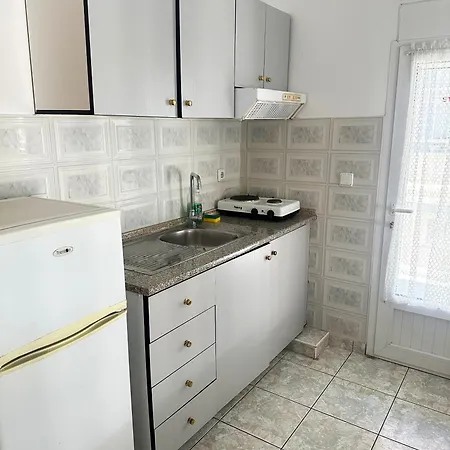 Flora Olympiakí Aktí