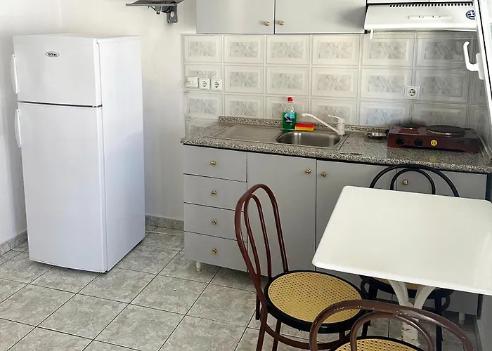 Lägenhetshotell Flora *