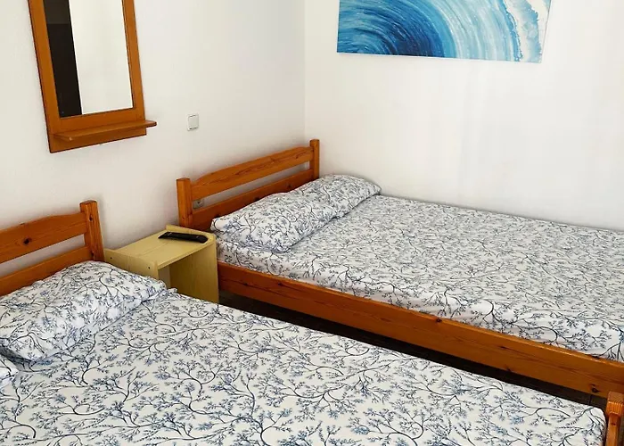 Flora Olympiakí Aktí