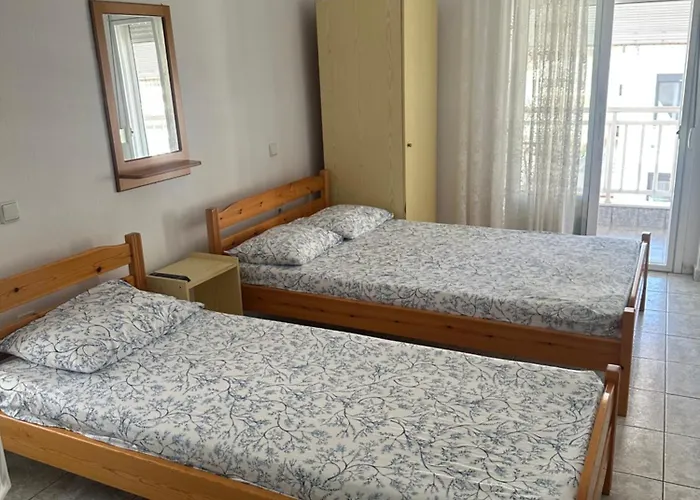 Flora Olympiakí Aktí